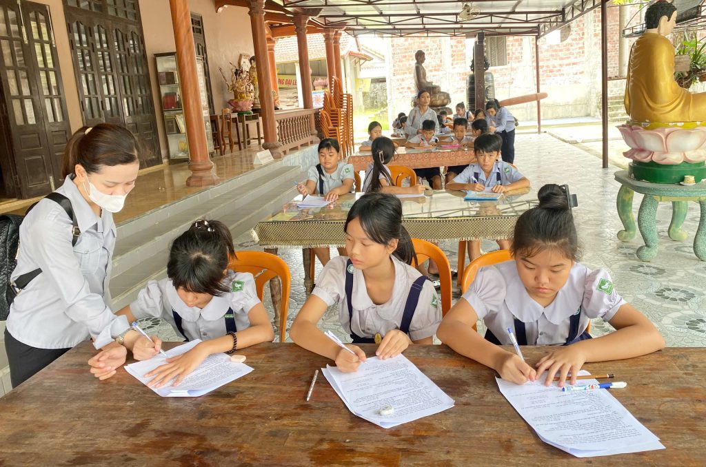 z6777157393423 3cc331ce31369d8500e85bc6e879241f