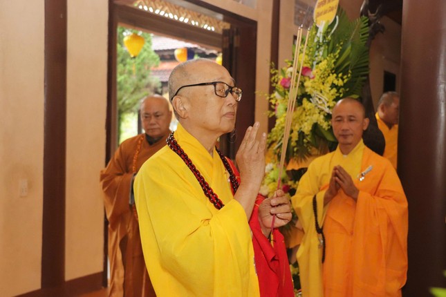 z7257008967022 820a941c83b4141fe9d07502600decf2 2042 74